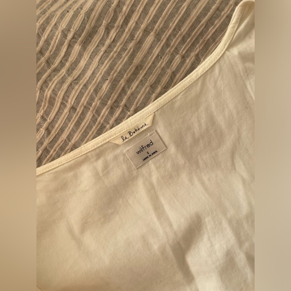 Aritzia Wilfred Palo Santo Blouse - Picture 4 of 13